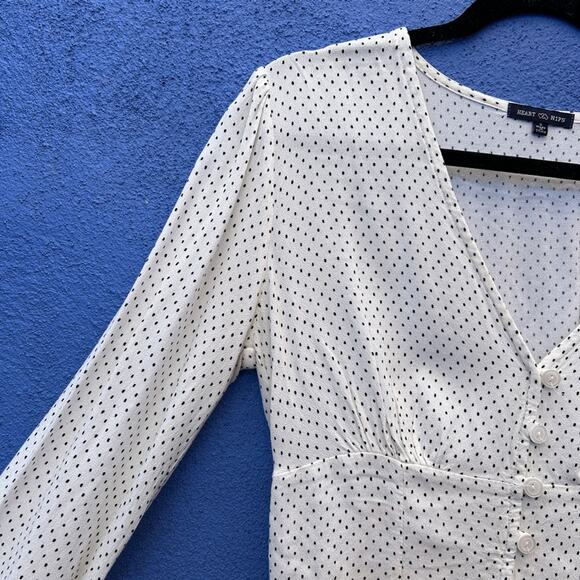 Heart Hips Polka Dot Romantic Cropped Top - Picture 2 of 6